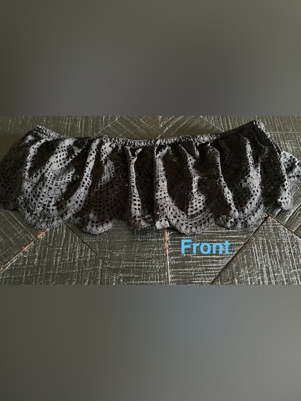 Victoria’s Secret Black Crochet Bandeau Flounce Bralette NWT Size L